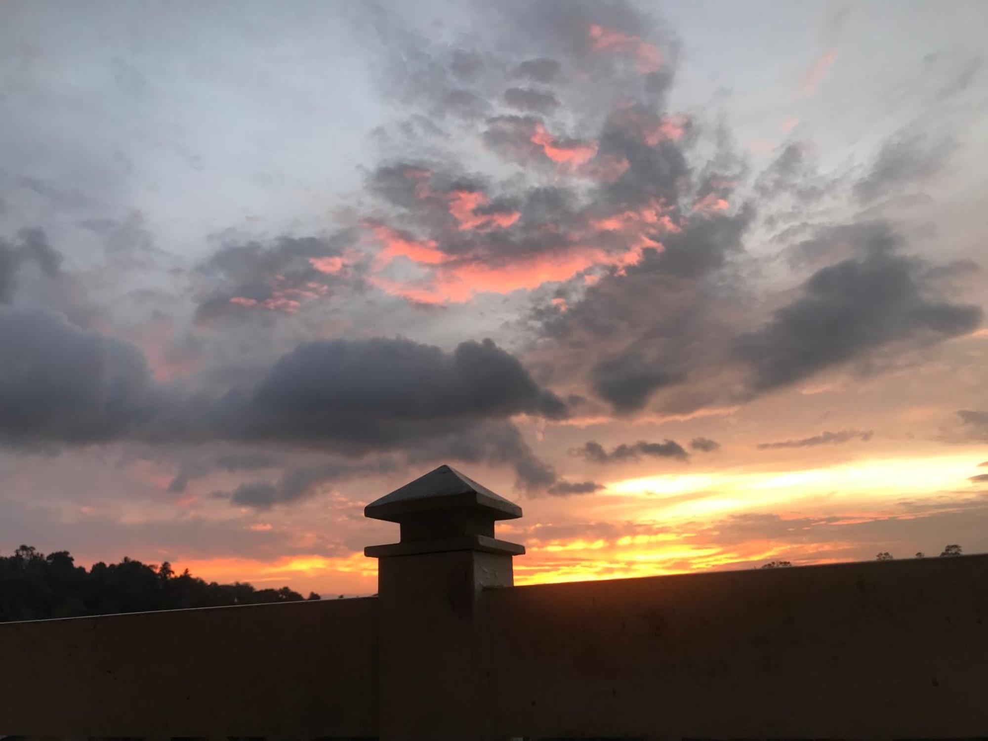 Kandyan Mount Mirror Boutique Villa Dış mekan fotoğraf